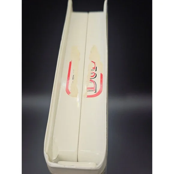 Buddy VHS 1998 clamshell Columbia Tristar Family Film - Picture 3 of 8